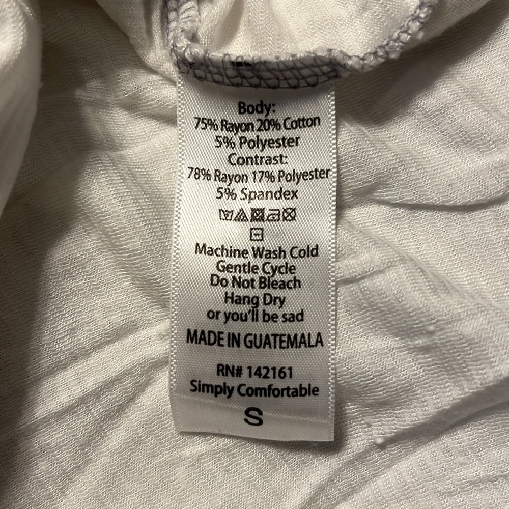 Lu La Roe Randy top. Grey and white. Size Small. NEW! - Picture 5 of 5
